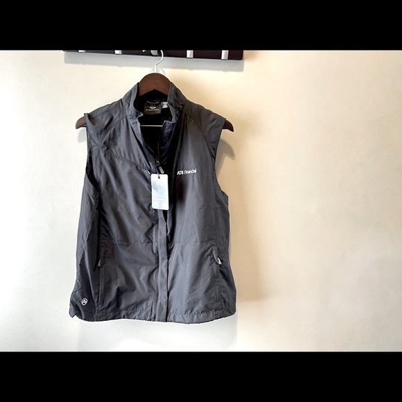 Black Vest Stormtech Performance, Lightweight Shell Outer Cover - Picture 2 of 11